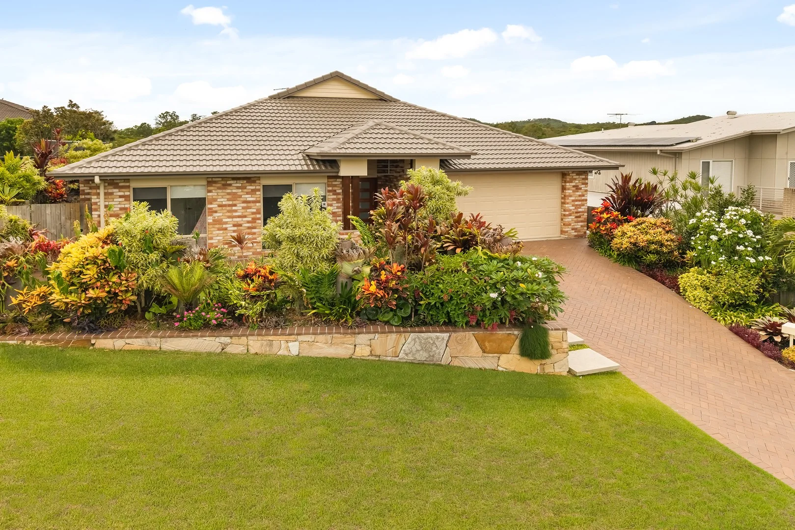5 Hernandia Place, Mackenzie QLD 4156