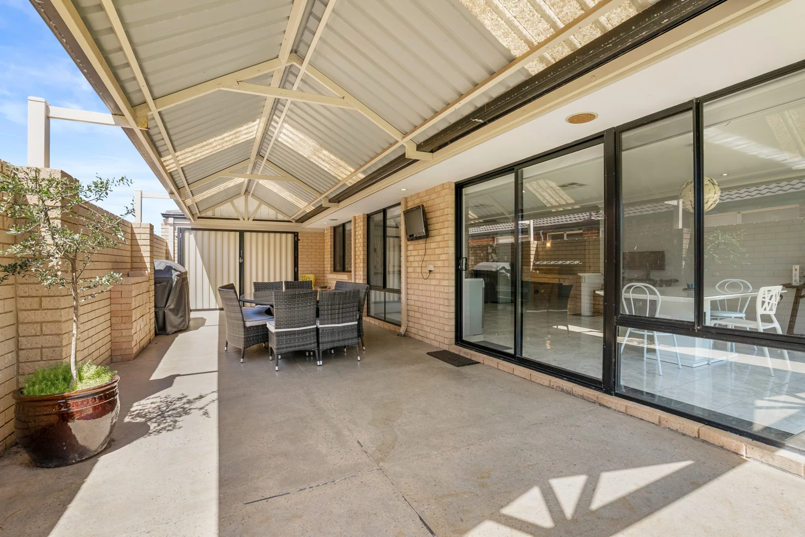 Additional image 25 of 43 Montoro Drive, Port Kennedy WA 6172