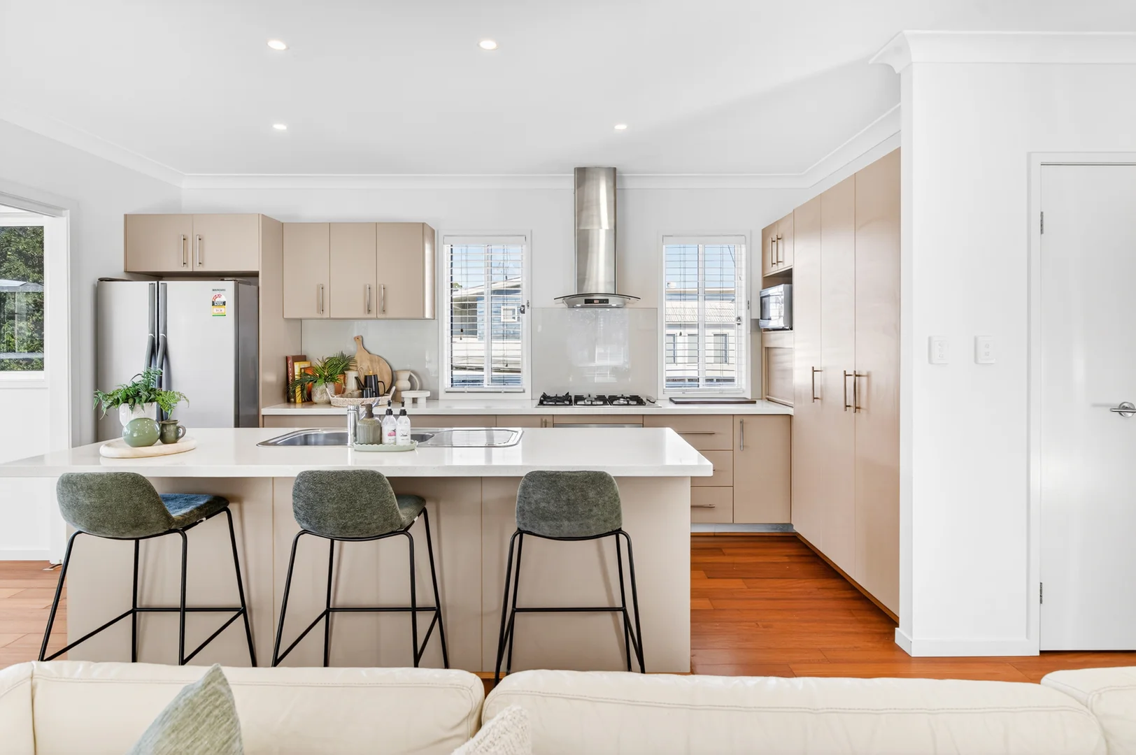 Additional image 4 of 1/18 Twelfth Avenue, Palm Beach QLD 4221