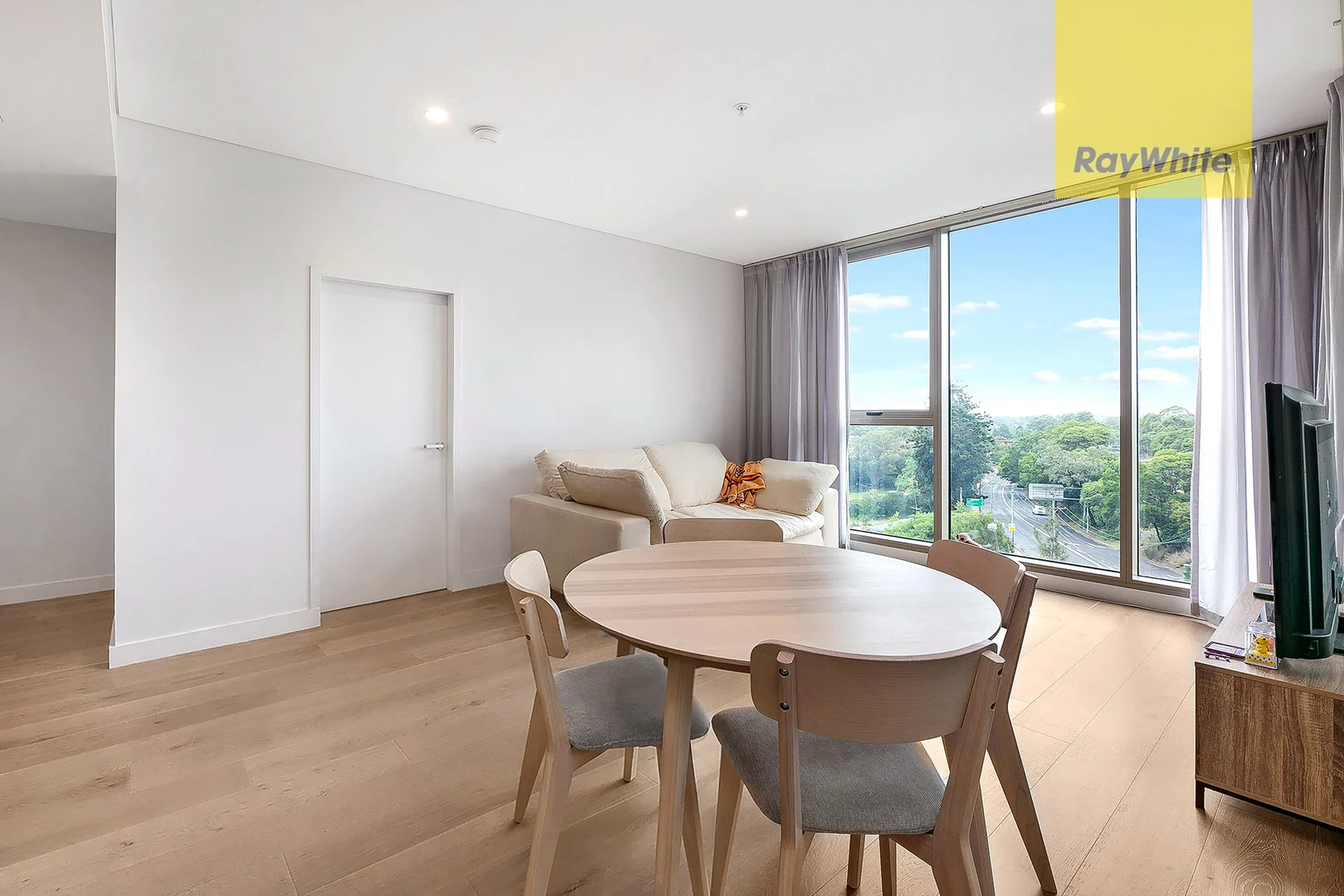 301/22 Langston Place, Epping NSW 2121 photo 2