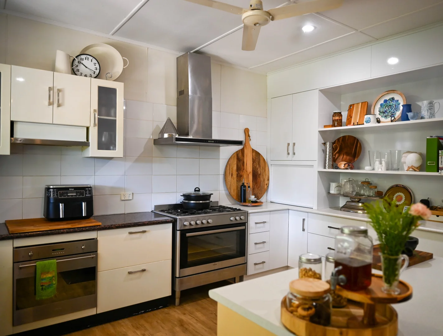 44 Thistle Street, Blackall QLD 4472 photo 2