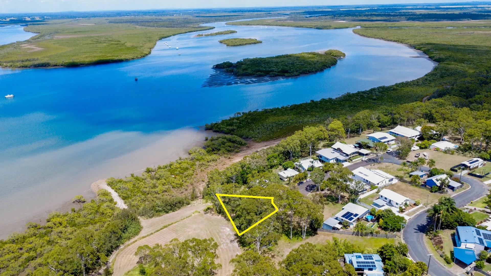 2 Susan Close, River Heads QLD 4655