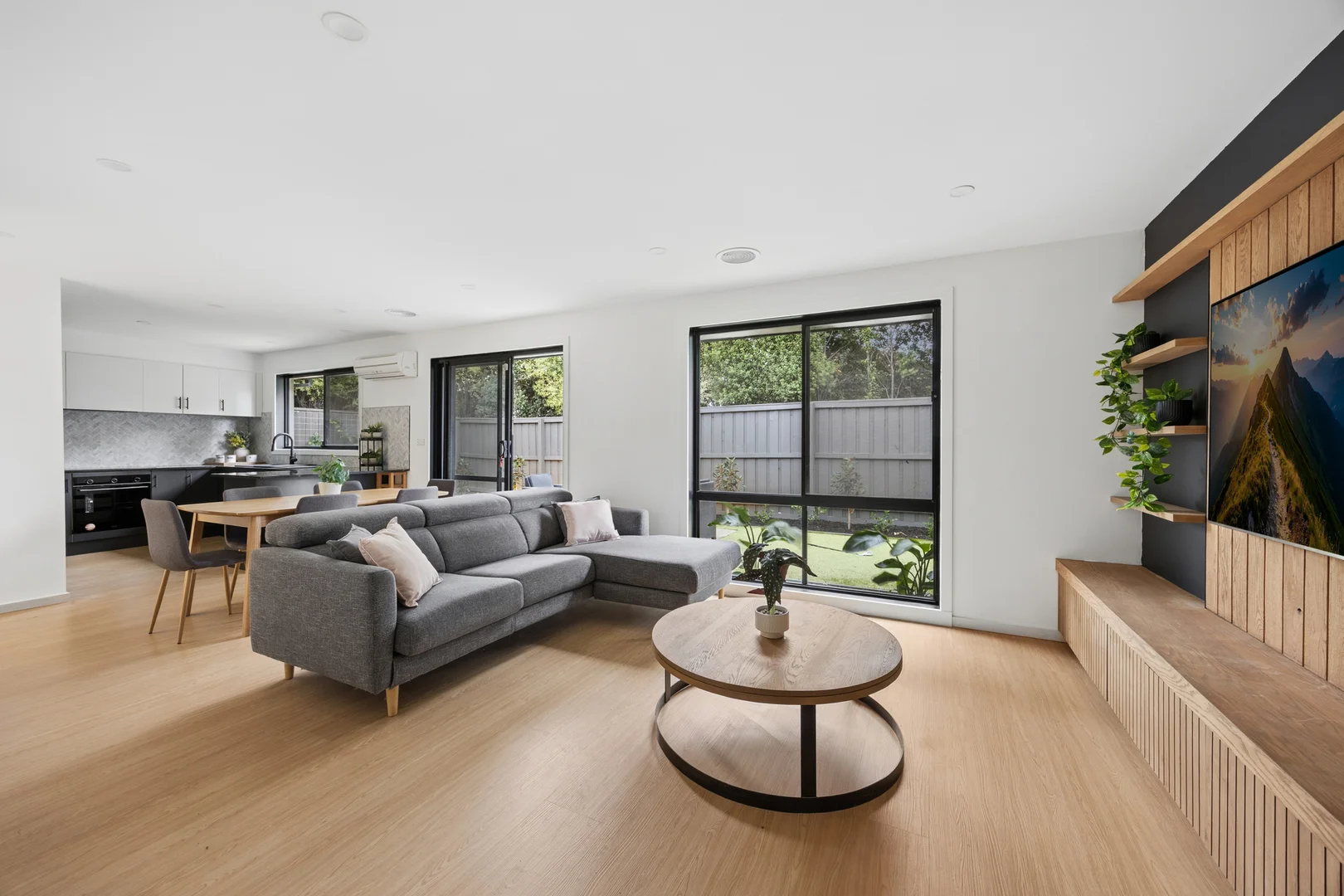 Additional image 3 of 2/71 Lahona Avenue, Bentleigh East VIC 3165