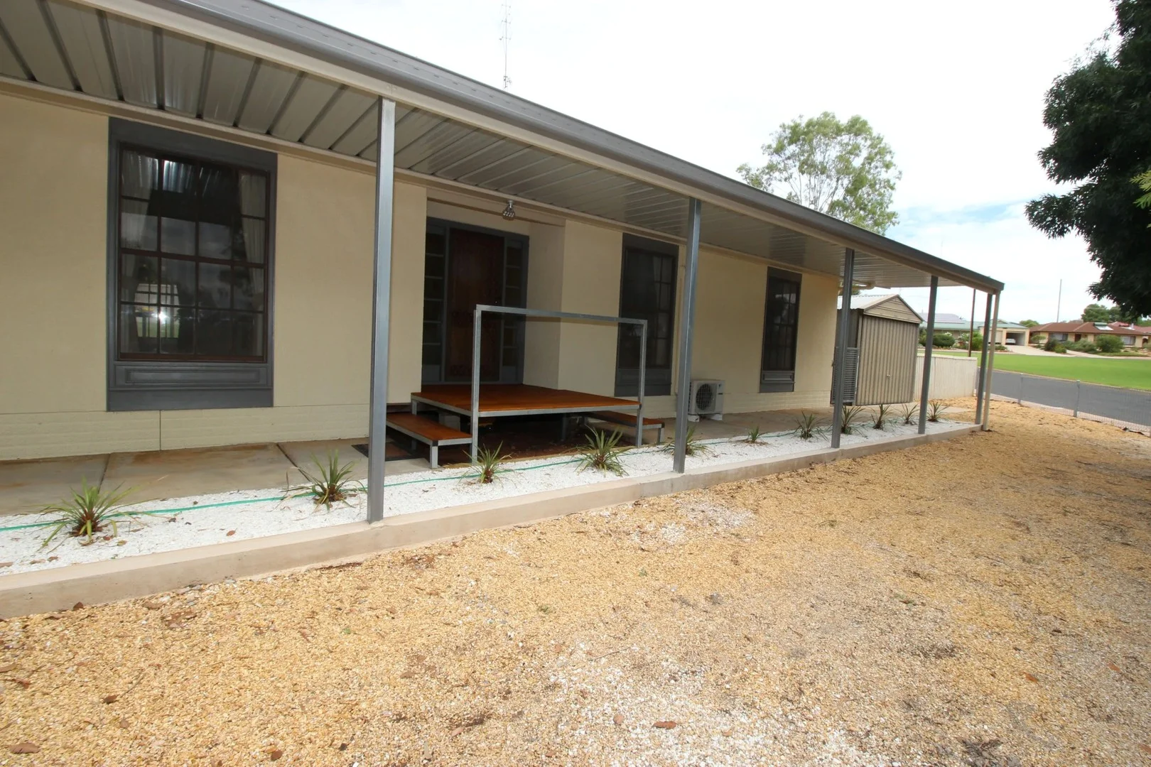 17 Harden Street, Waikerie SA 5330