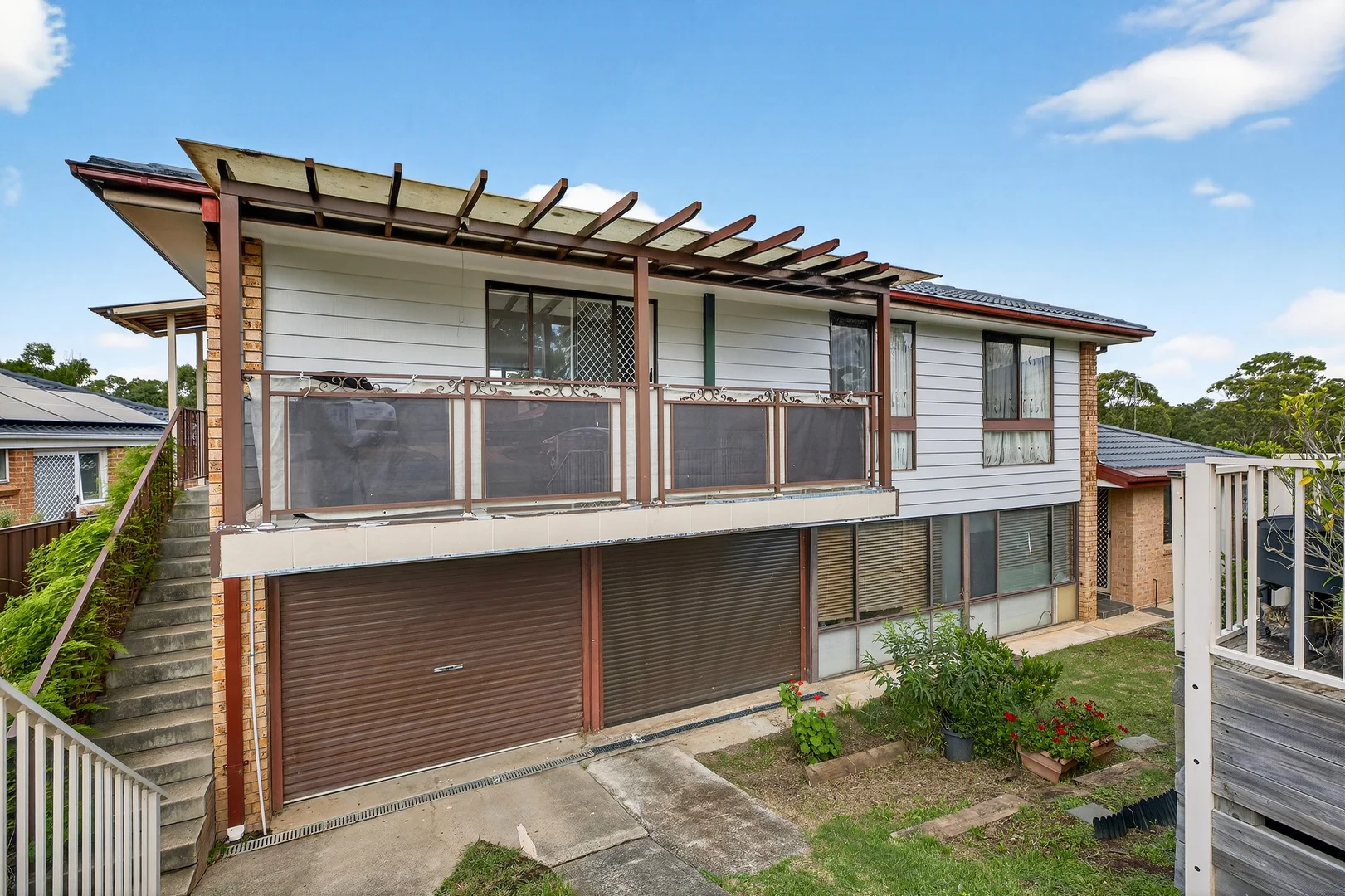 9 & 9a Cullen Place, Minto NSW 2566 photo 2