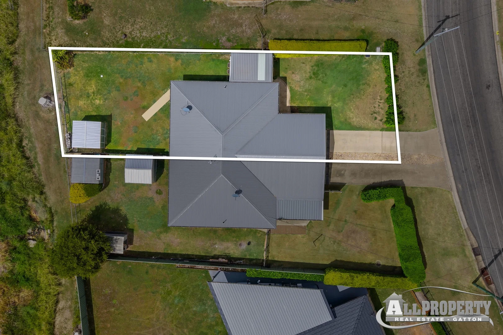 28b Hunter Street, Gatton QLD 4343 photo 2