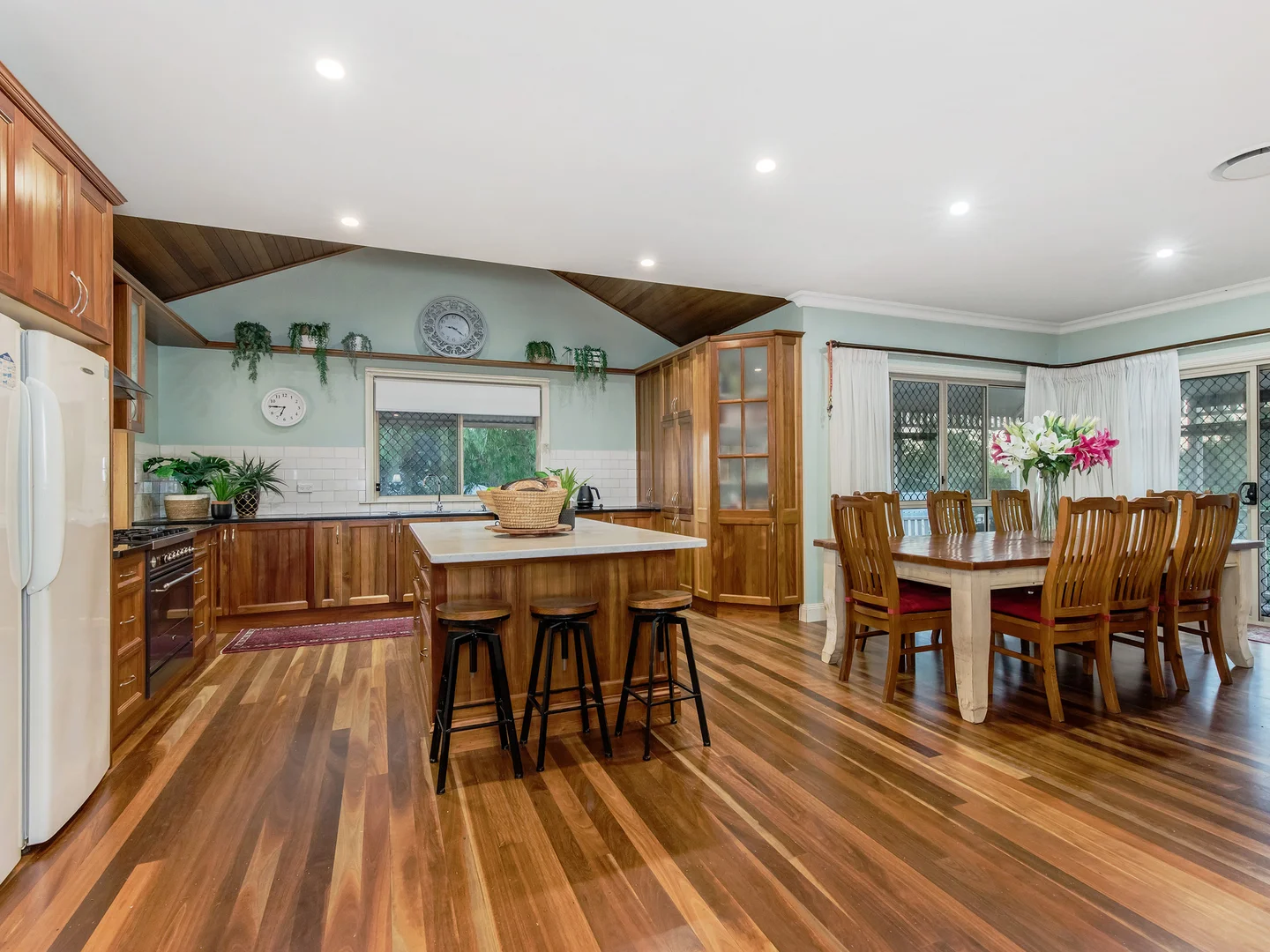Additional image 5 of 52 Yvonne Crescent, Mount Warren Park QLD 4207