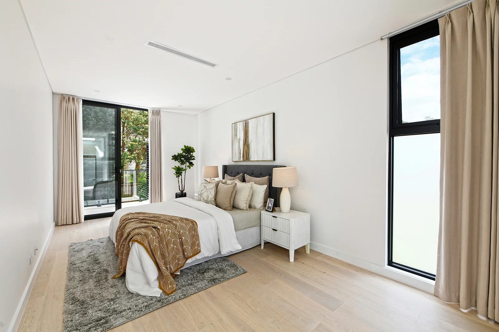 Additional image 10 of 353 Eastern Valley Way, Castle Cove NSW 2069
