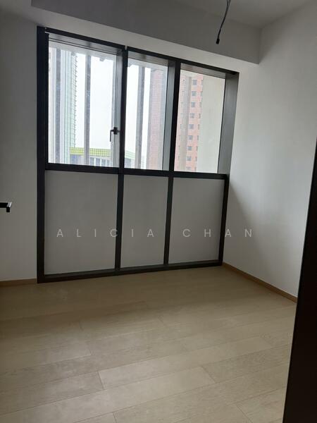 1 Bernam Street photo 4