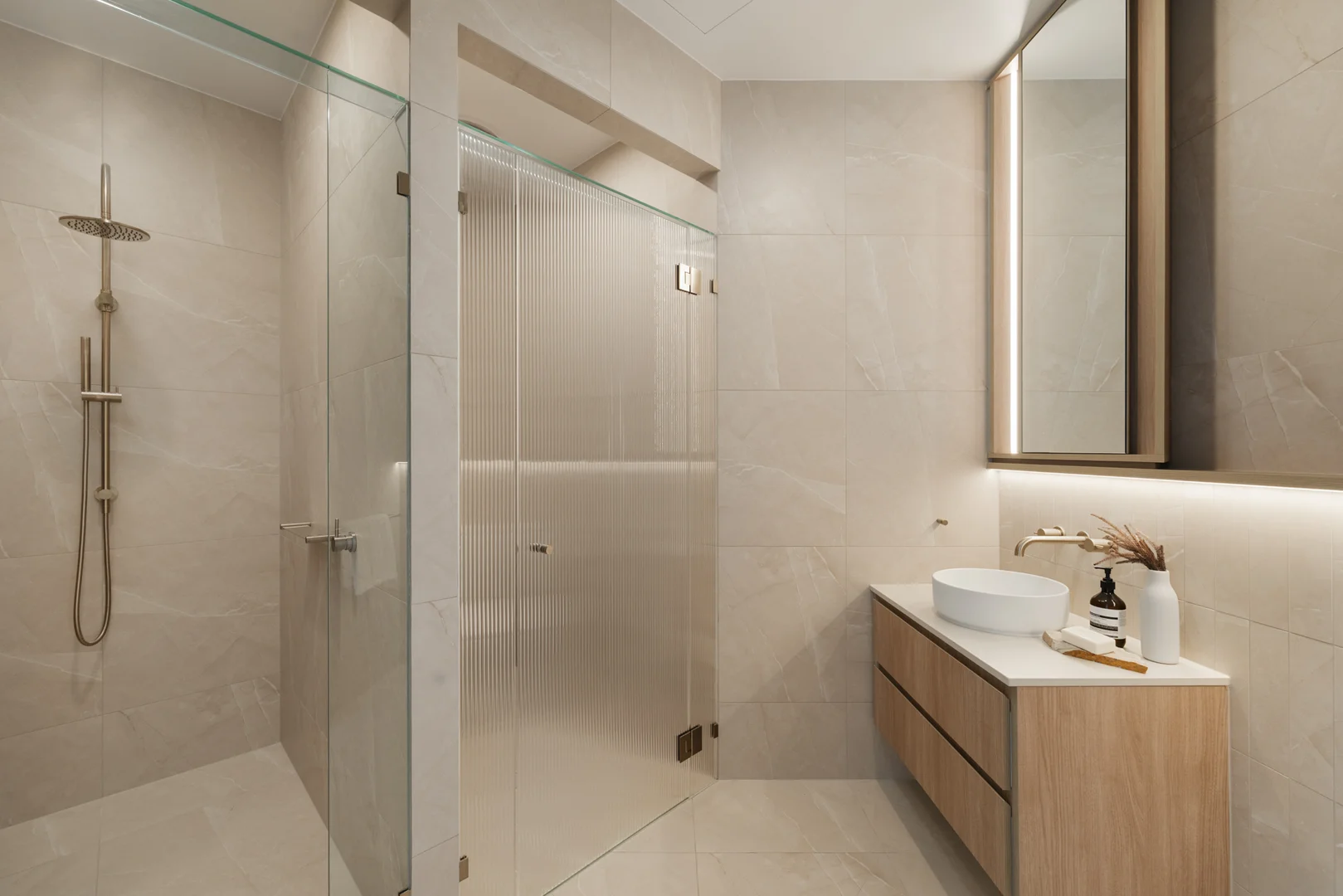 Additional image 9 of 11504/600 Coronation Drive, Toowong QLD 4066