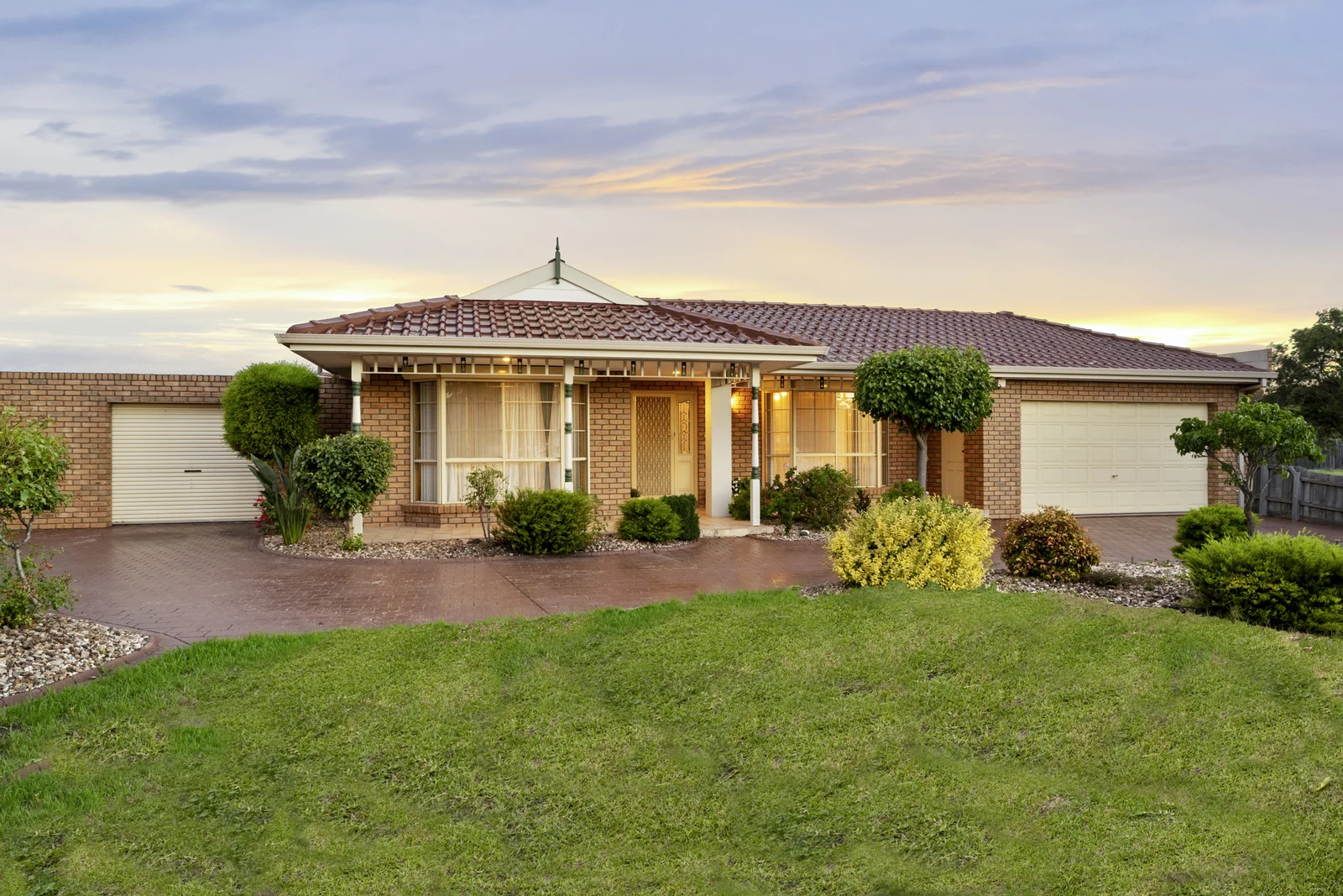 13 Hallmark Place, Keilor Downs VIC 3038