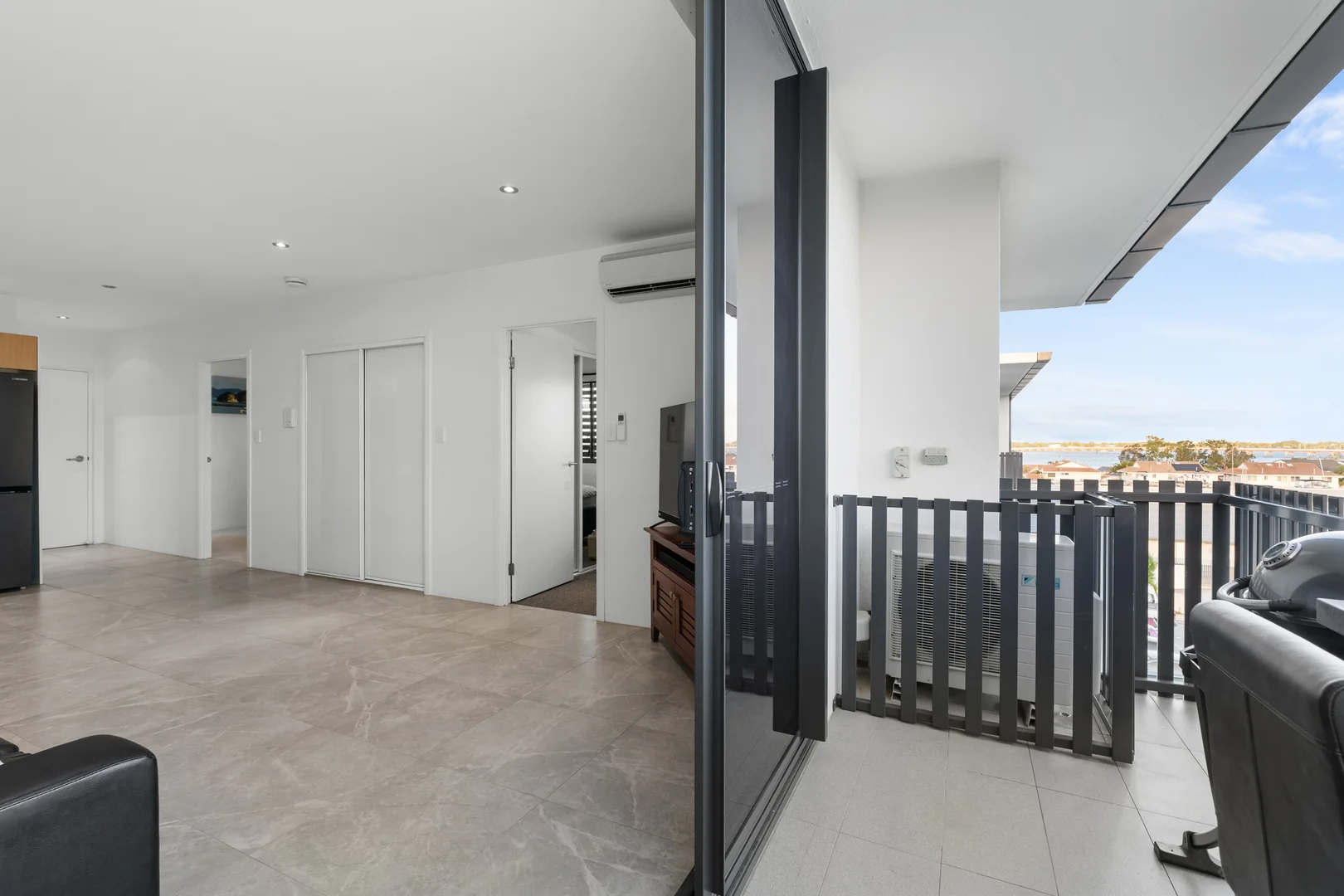 Additional image 16 of 127/3-5 Spinnaker Drive, Sandstone Point QLD 4511