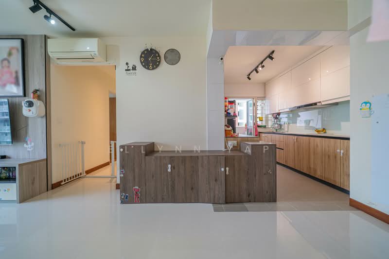 666B Punggol Drive photo 4