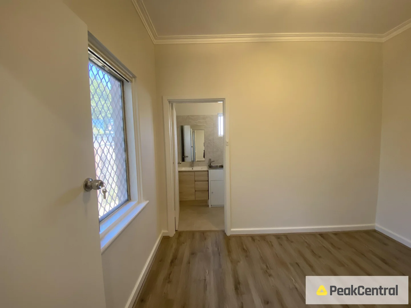 Additional image 6 of B/66 Frederick Road, Hamilton Hill WA 6163