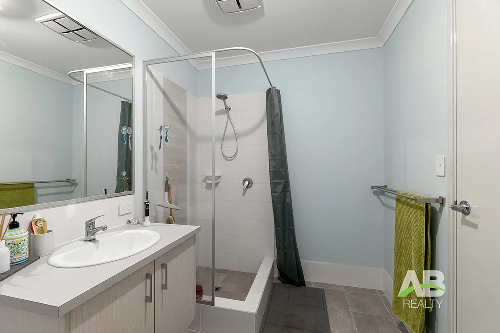 Additional image 21 of 46 Hinckley Parkway, Hocking WA 6065