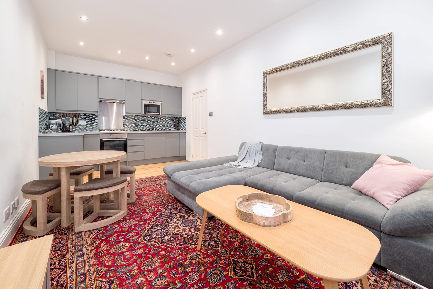 Additional image 3 of 1 Bed Flat, South Kensington, SW7, N1 7GU