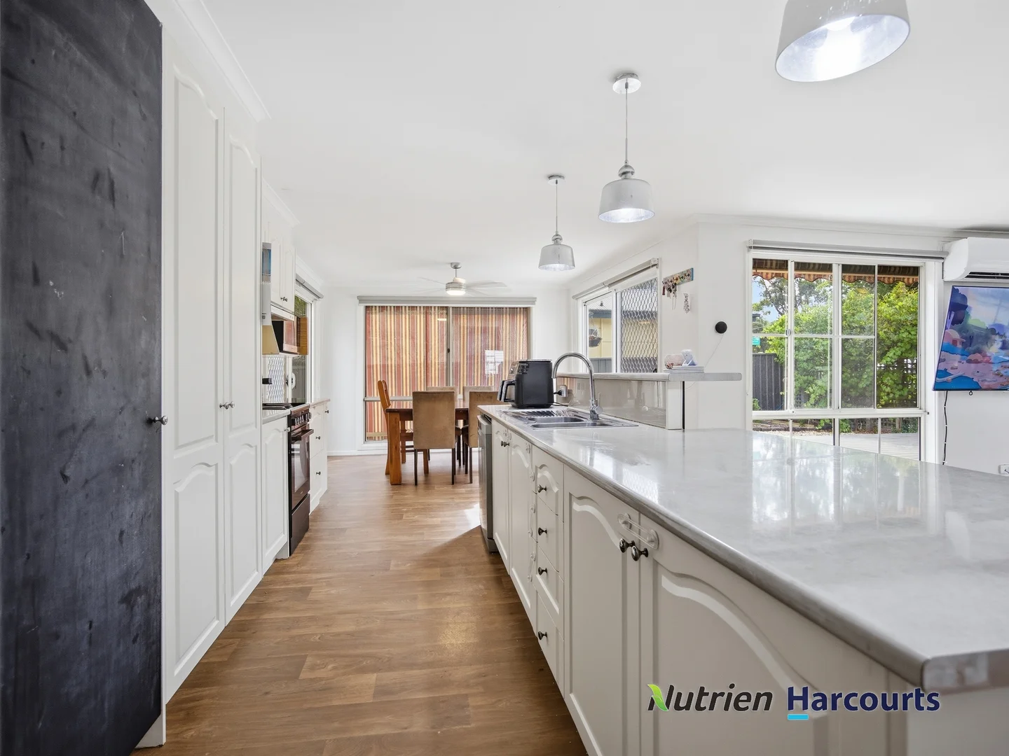 10 Melbourne Road, Yea VIC 3717 photo 5