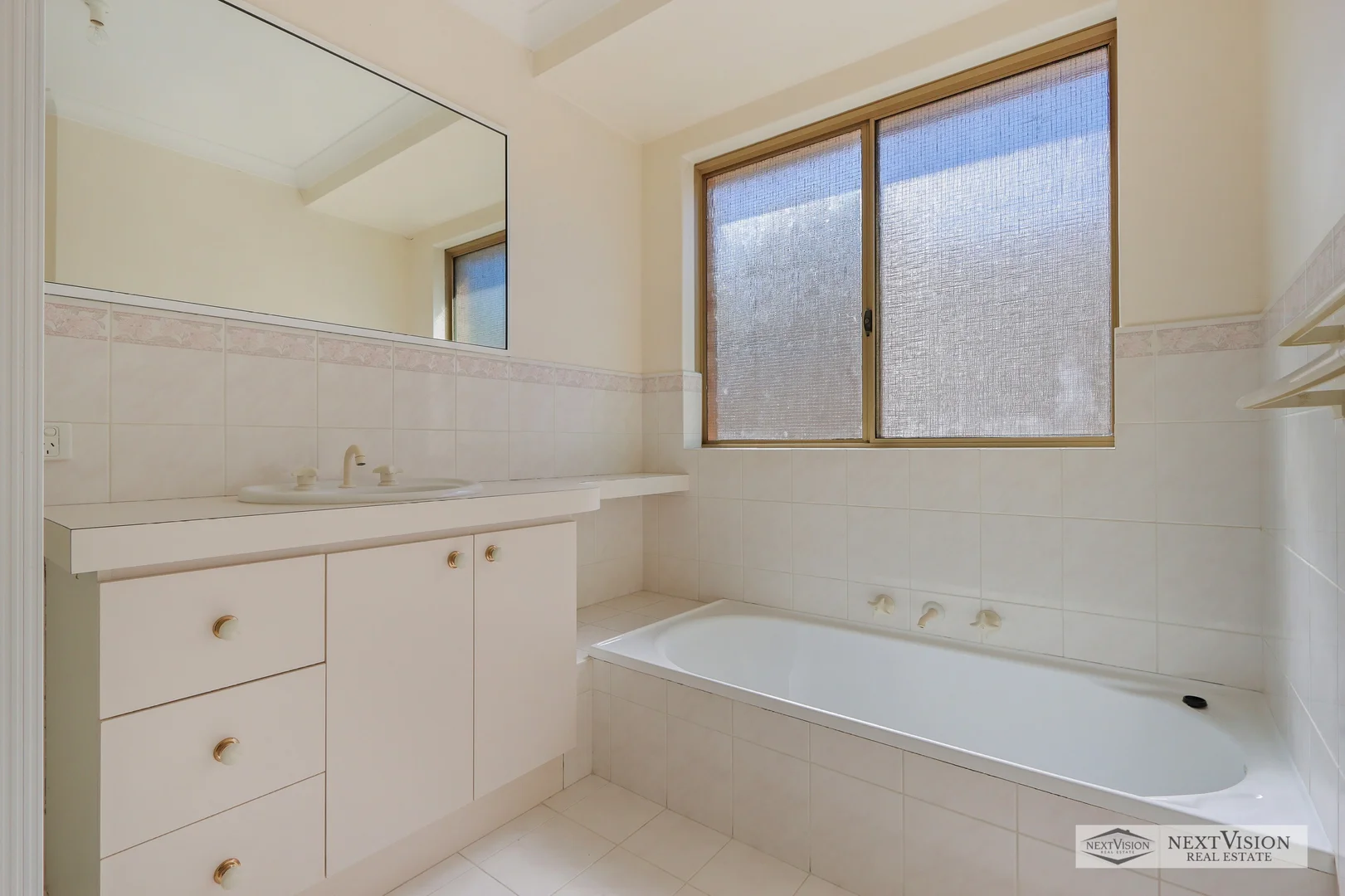 Additional image 15 of 44B Davilak Ave, Hamilton Hill WA 6163