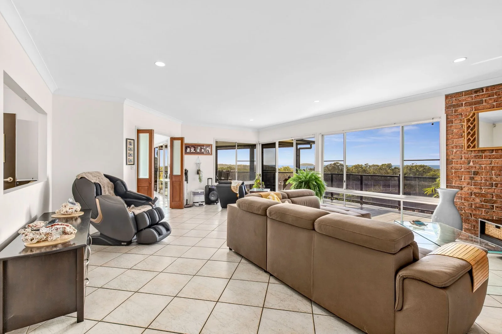Additional image 6 of 1 Emerald Heights Drive, Emerald Beach NSW 2456