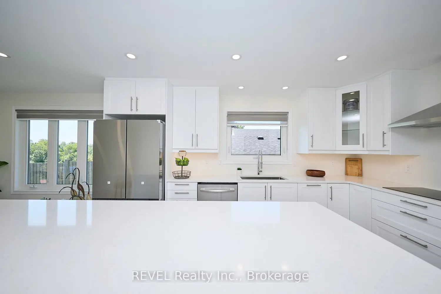 118 Colbeck Drive photo 5