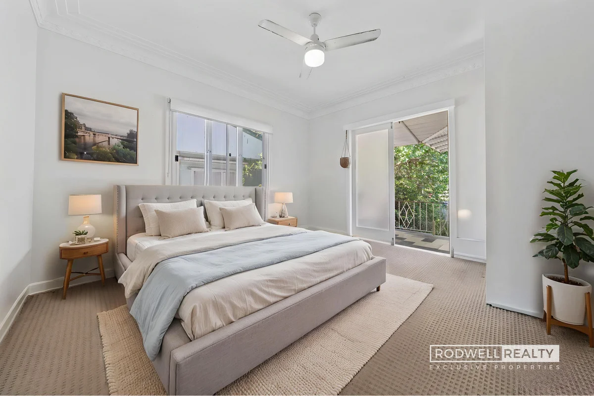 182 Glebe Road, Booval QLD 4304 photo 4