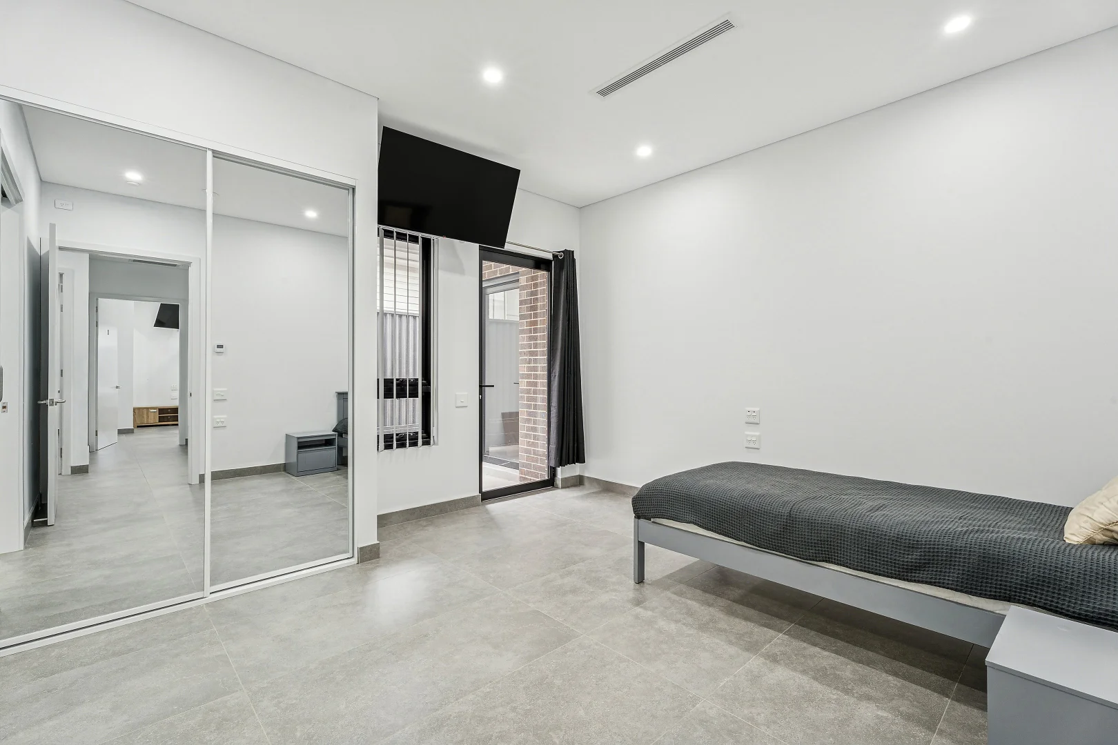 Additional image 12 of 6 Tully Avenue, Liverpool NSW 2170