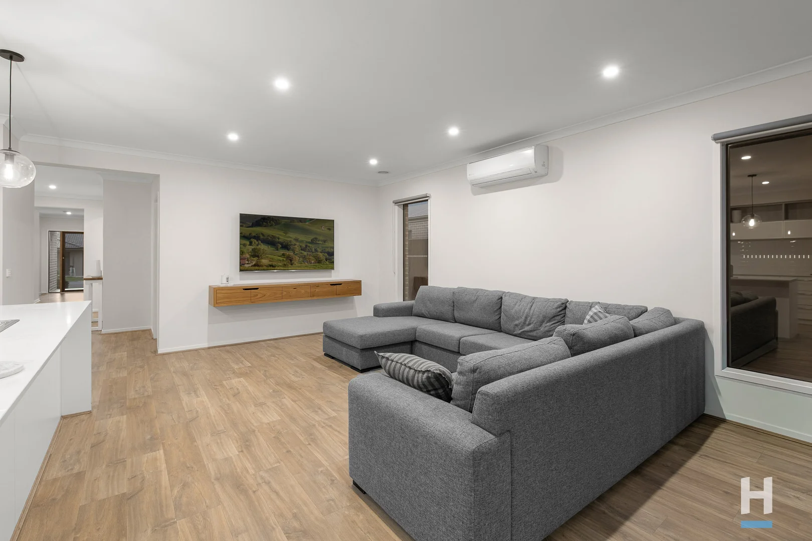 Additional image 7 of 17 Nagle Crescent, Cranbourne West VIC 3977