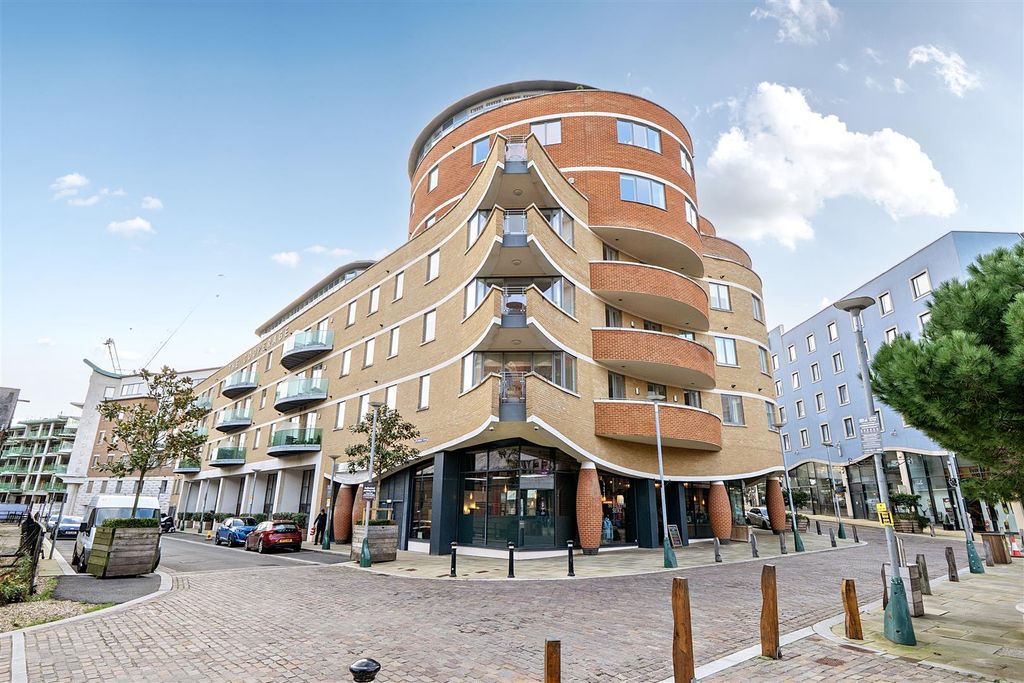 2 bed flat for saleEldridge Street, Dorchester DT1