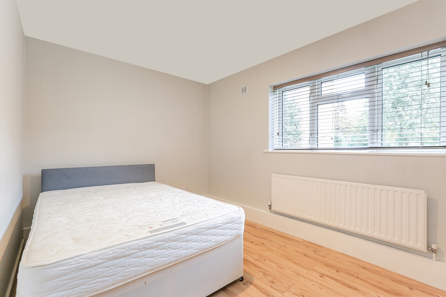Additional image 8 of 4 Bed Flat, Fender Court, SW4, N1 7GU
