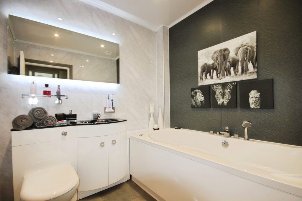 Additional image 9 of 3 bed flat for sale1 Crichton Road, Rothesay PA20