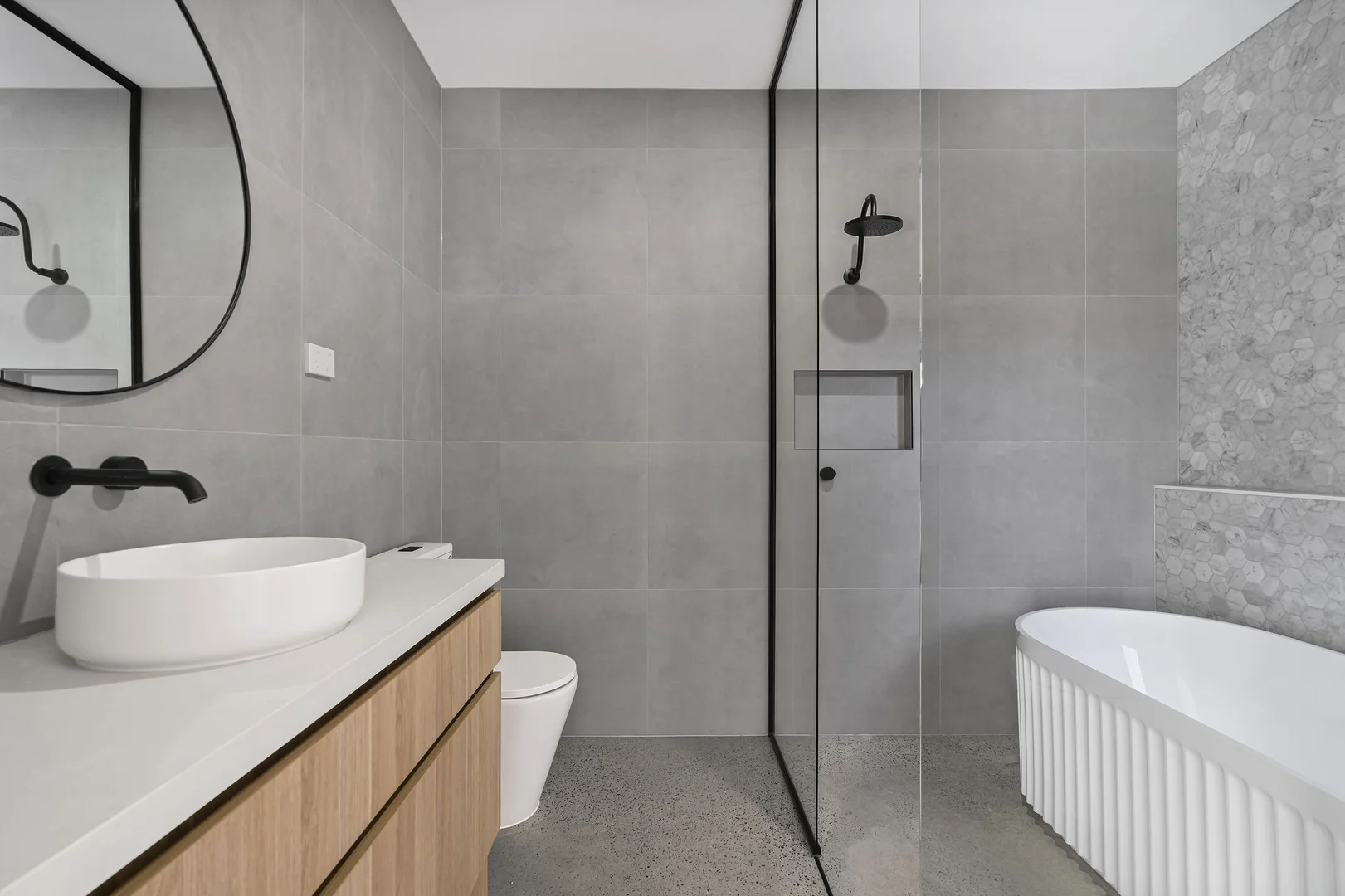 Additional image 12 of 43 Paskas Drive, Fraser Rise VIC 3336