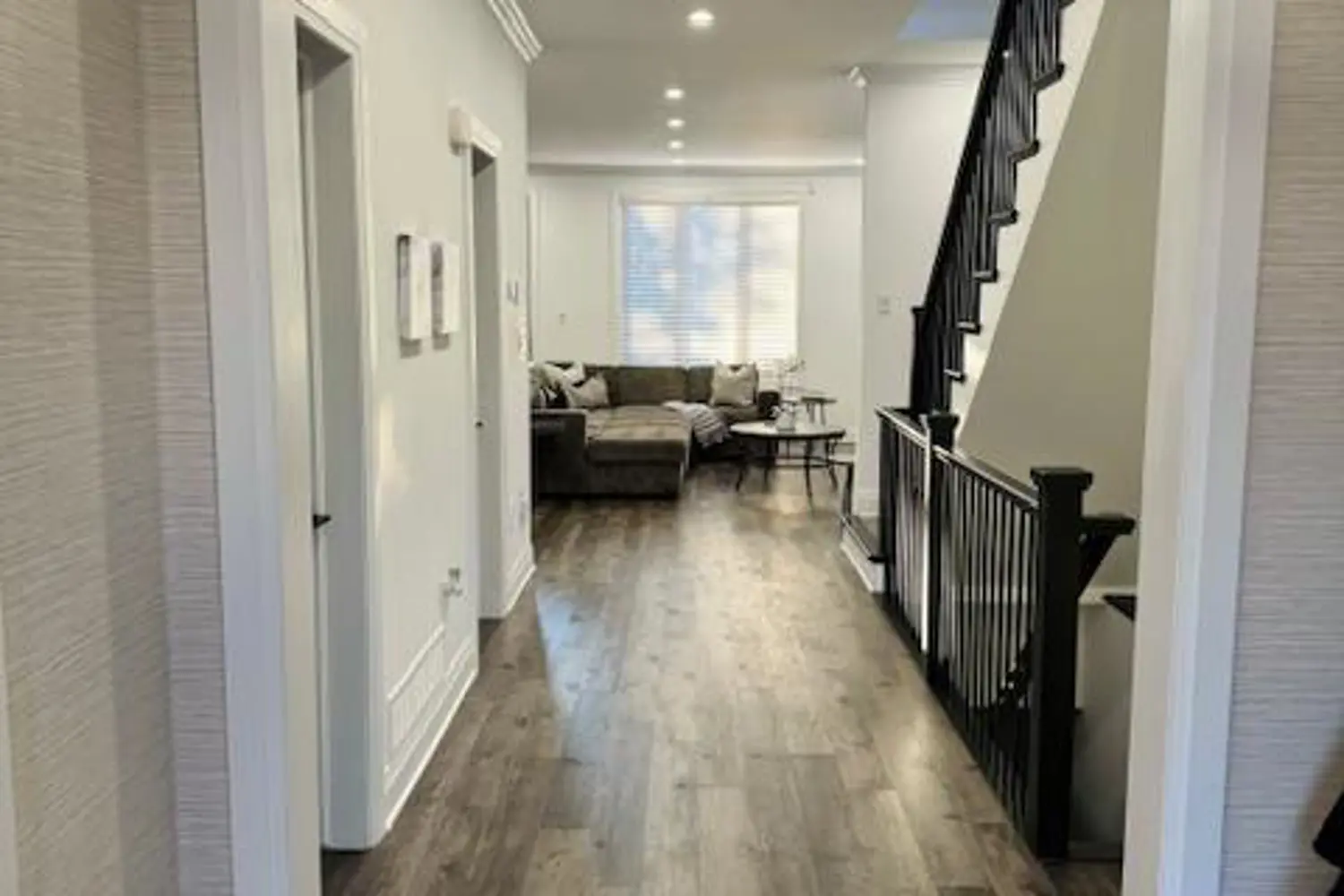 220 Collingwood Street photo 3