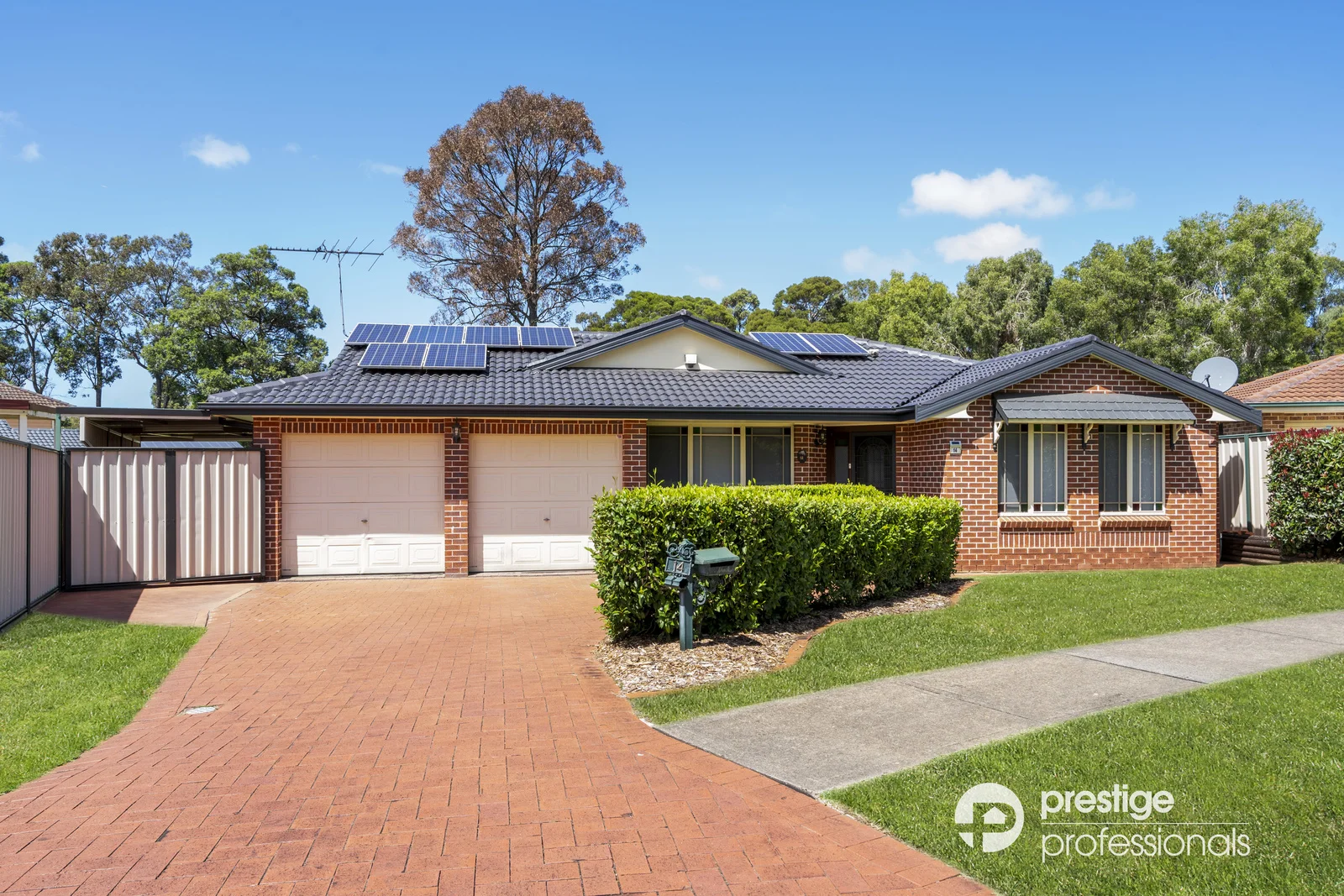 14 Woburn Abbey Court, Wattle Grove NSW 2173