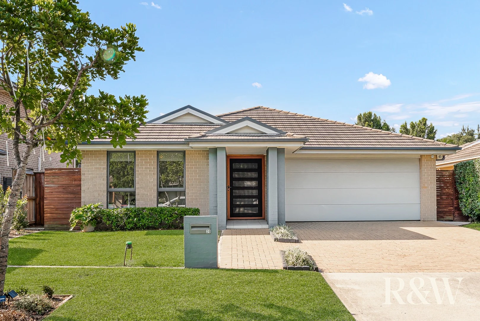 20 Sanderling Crescent, Cranebrook NSW 2749