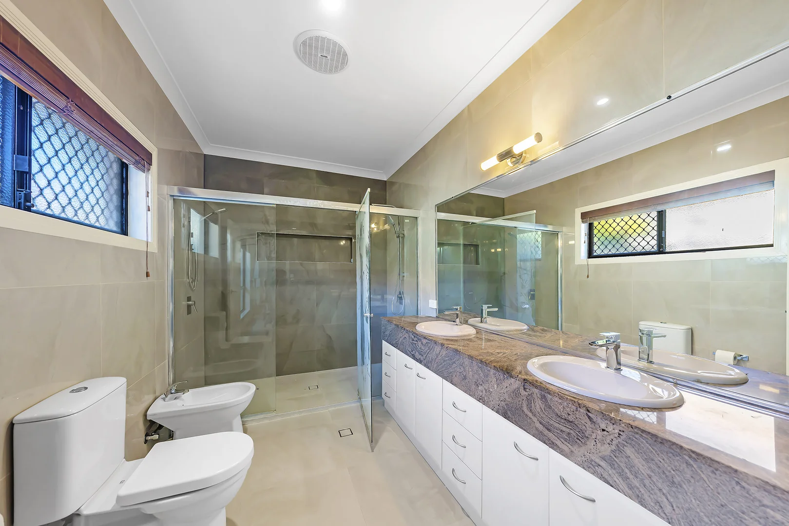 Additional image 8 of 6 Mitaro Rise, Pacific Pines QLD 4211