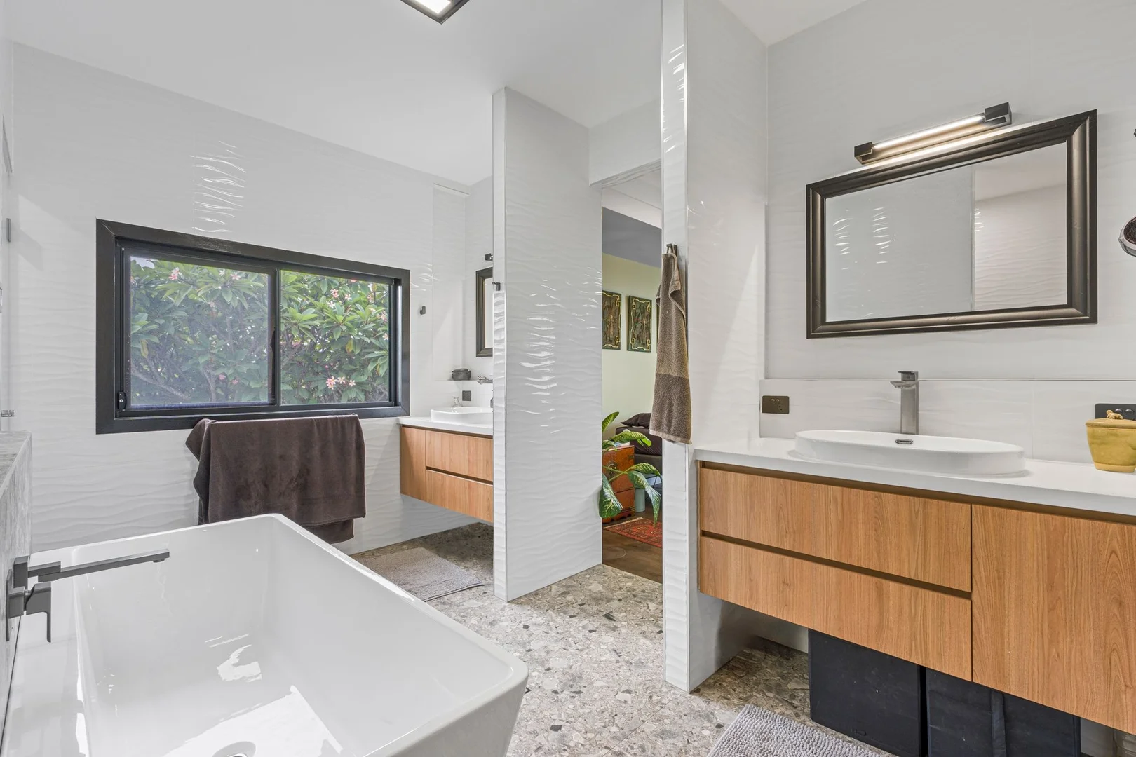 Additional image 13 of 112 Barbaralla Drive, Springwood QLD 4127