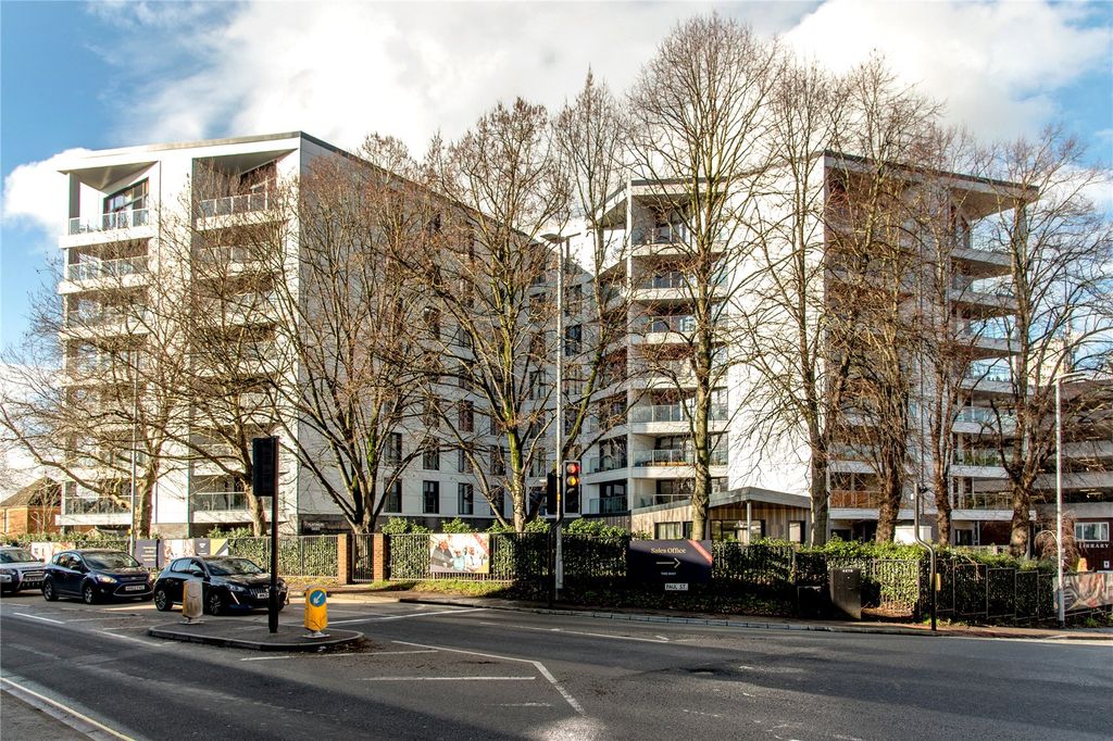 1 bed flat for sale78 Quantock House, Taunton, Somerset TA1