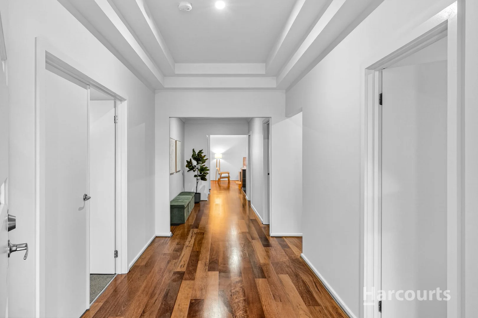 8 Transit Place, Tarneit VIC 3029 photo 3