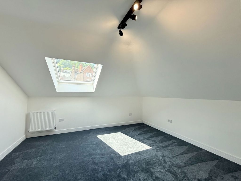 Additional image 4 of 2 bed flat for saleEdith Walk, Great Malvern, Worcestershire WR14