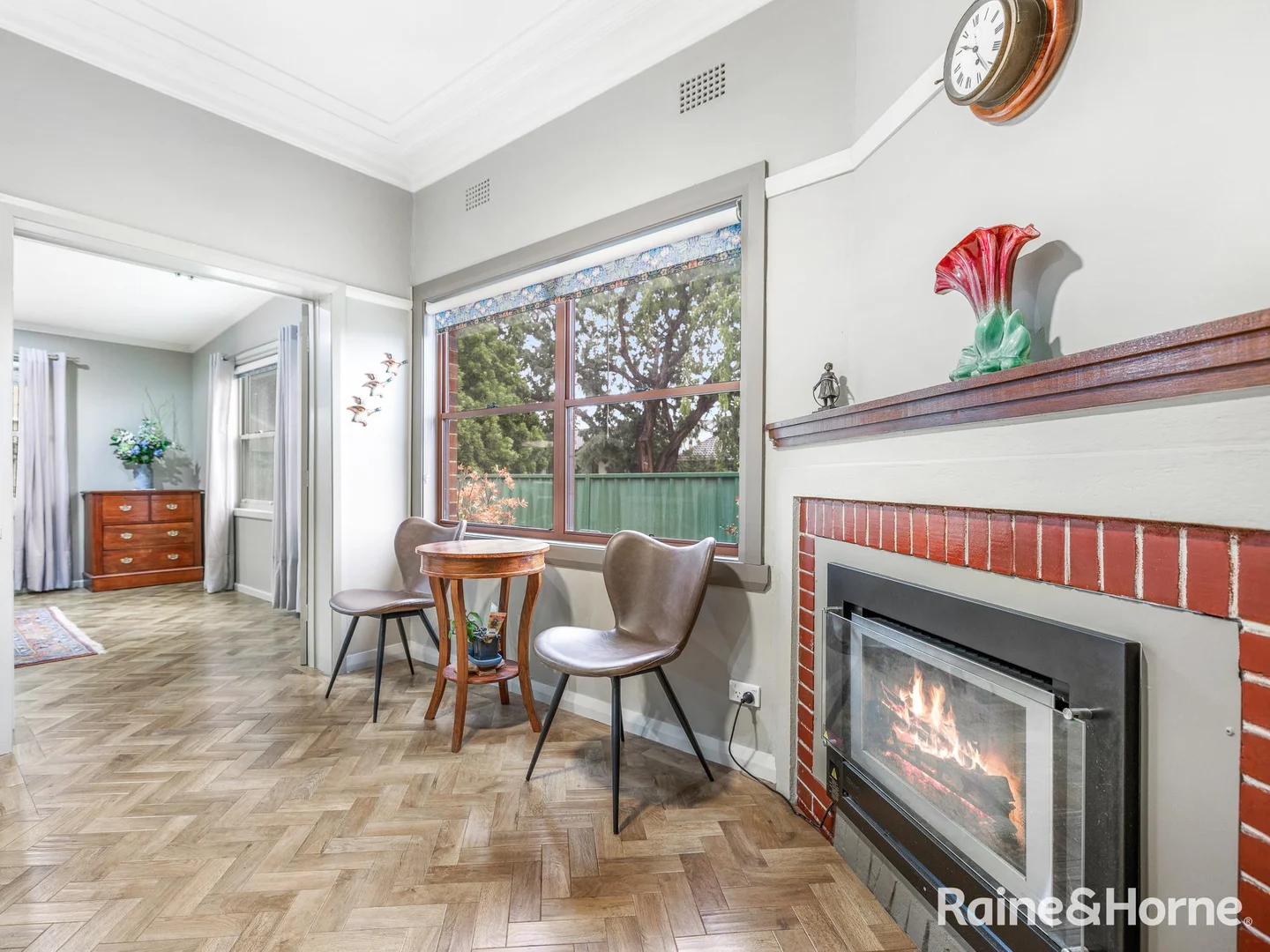 176 Durham Street, Bathurst NSW 2795 photo 3