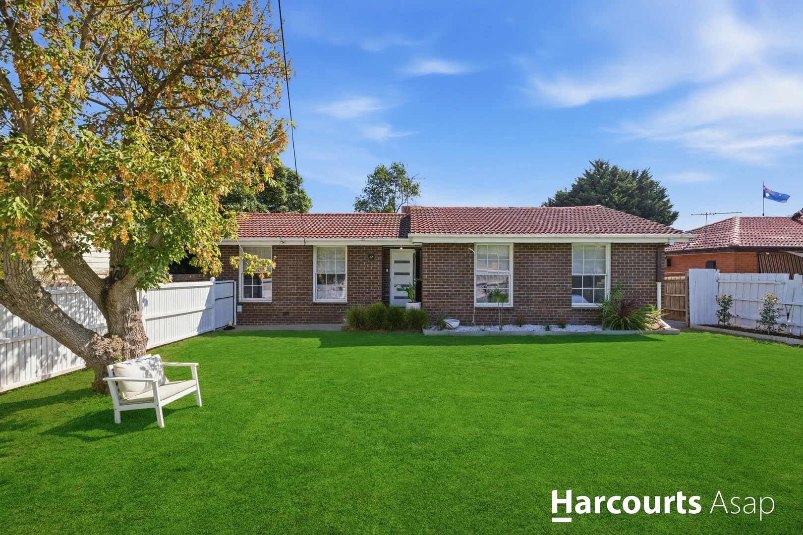 17 Carlisle Road, Hallam VIC 3803