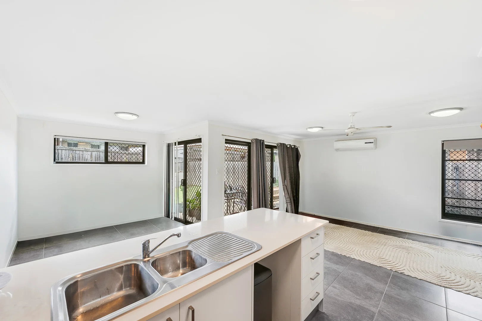 Additional image 3 of 20 Petrel Street, Kirkwood QLD 4680