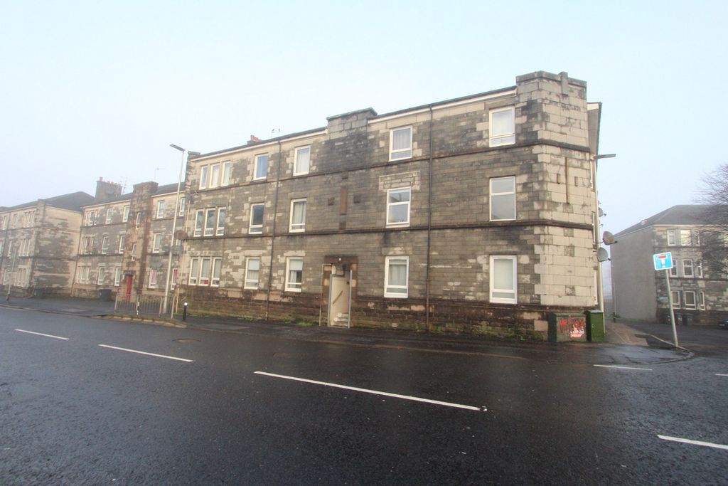 Additional image 2 of 3 bed flat for saleHigh Street, Johnstone, 8 PA5