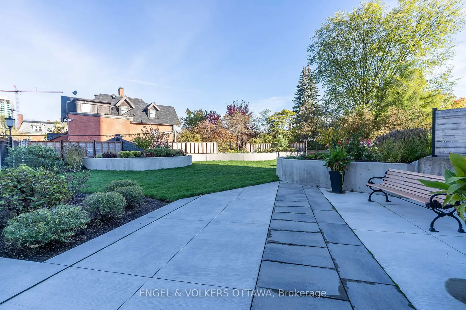 Additional image 18 of 373 Laurier Avenue 906
