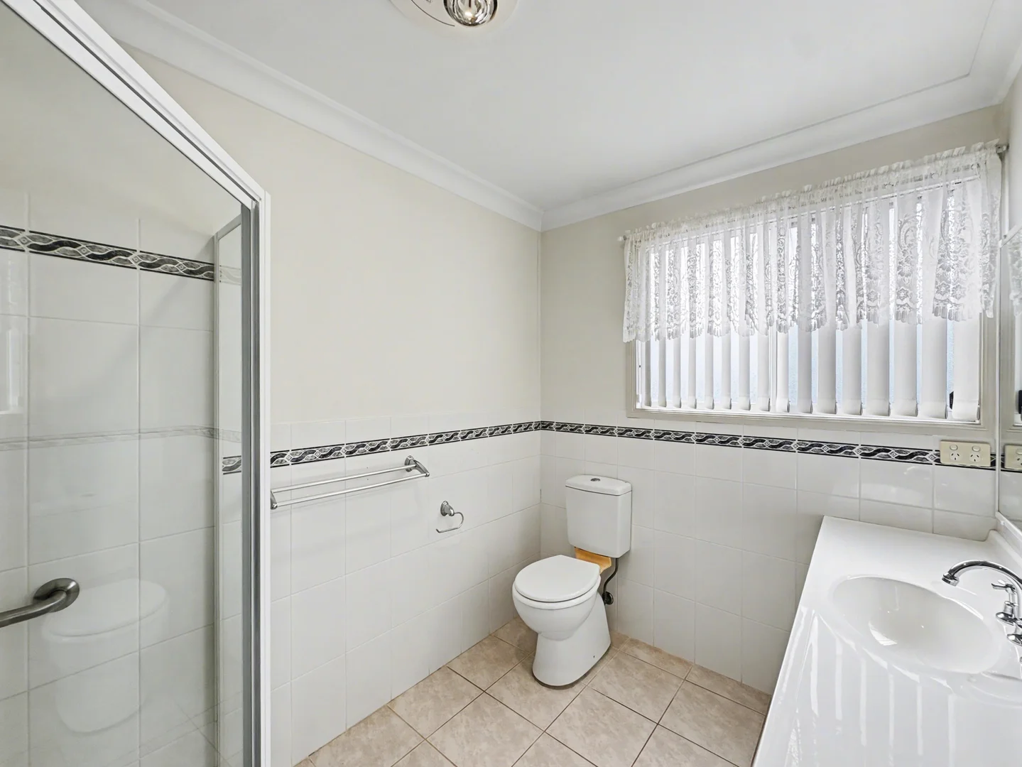 Additional image 7 of 214/120 Osborne Parade, Warilla NSW 2528