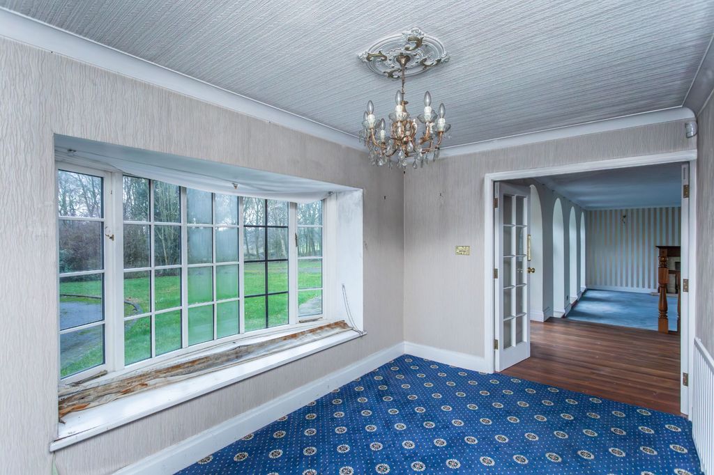 Additional image 9 of 5 bed detached house for saleBroomhouse Lane, Edlington, Doncaster DN12