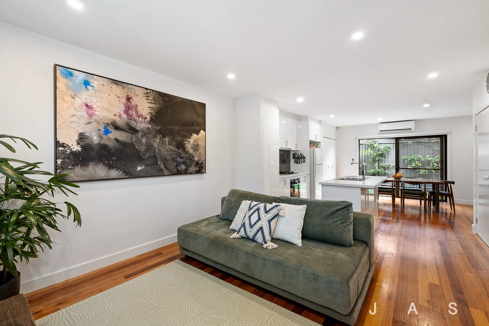 Additional image 3 of 3/14 Collins Avenue, Altona North VIC 3025