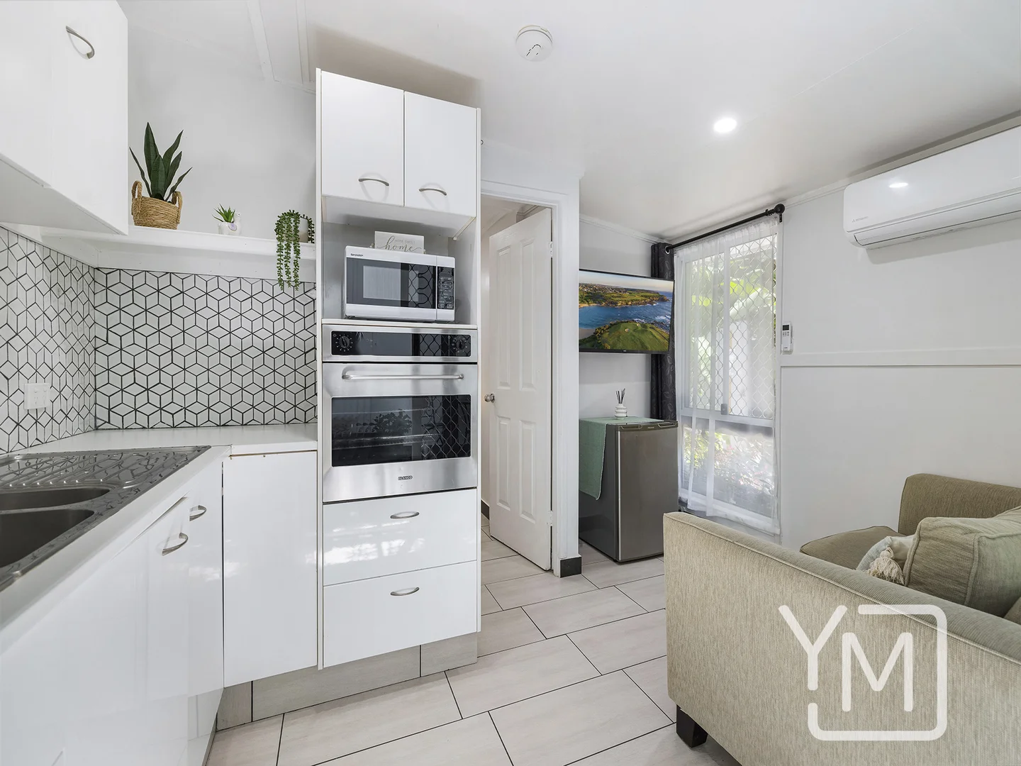 Additional image 15 of 11 Regent Street, Caloundra QLD 4551
