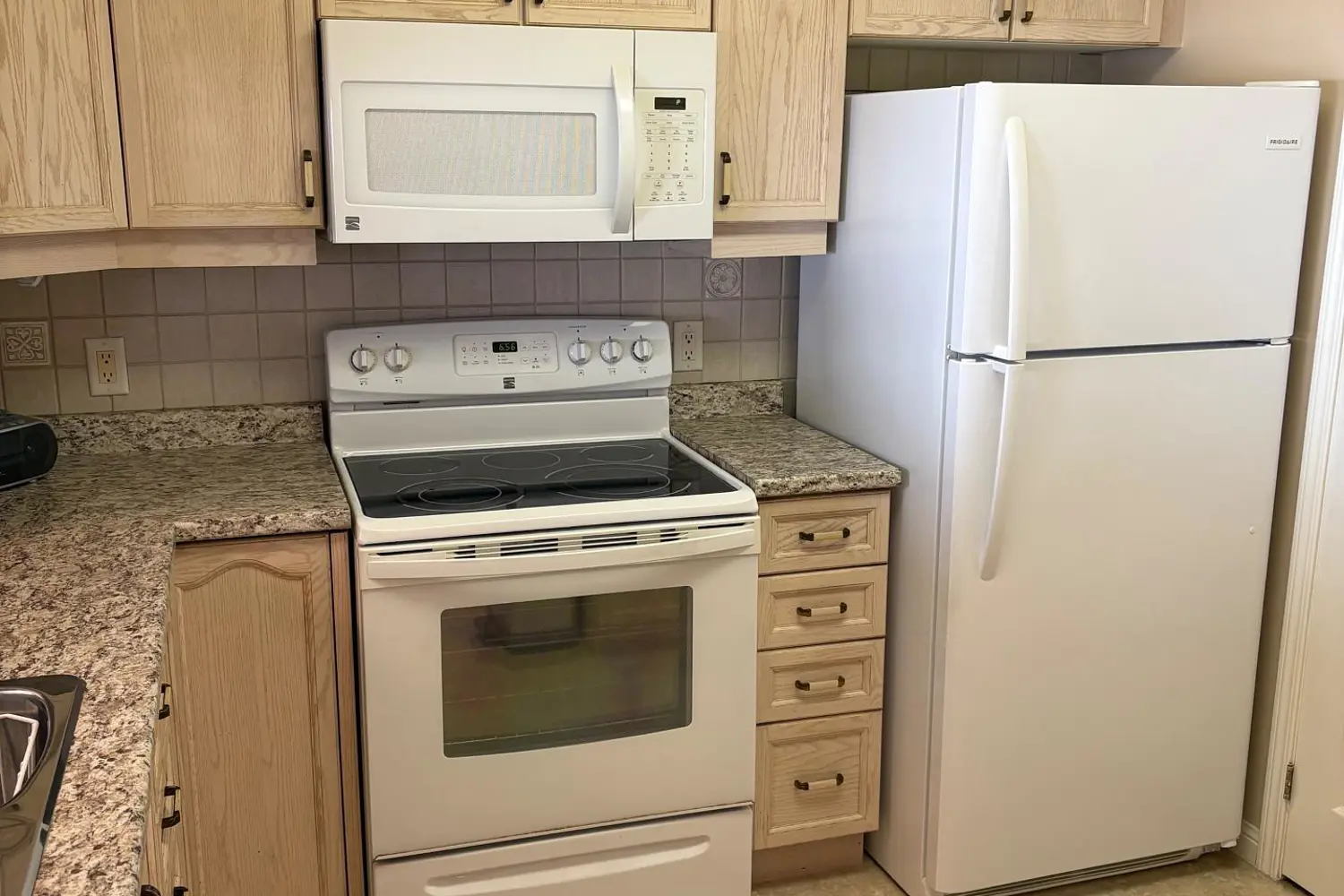 Additional image 17 of 90 Dean Avenue 417