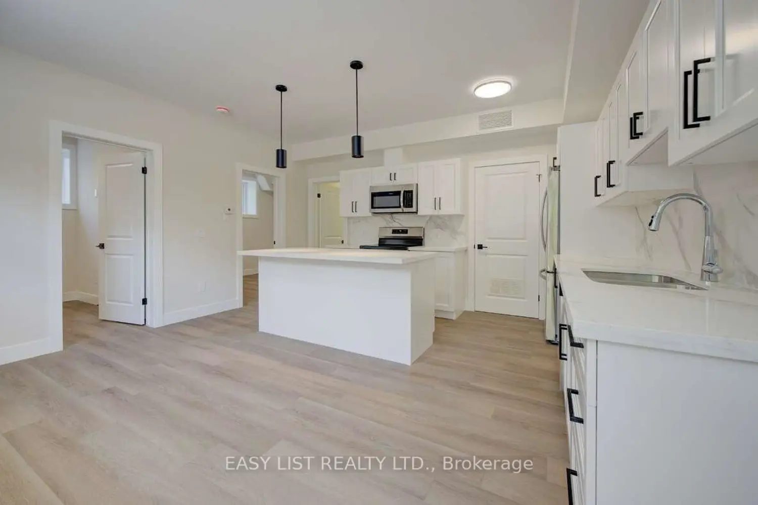Additional image 10 of 17 Peter Street 1